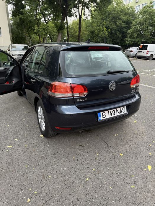 VOLKSWAGEN Golf 2012 — imagine 2