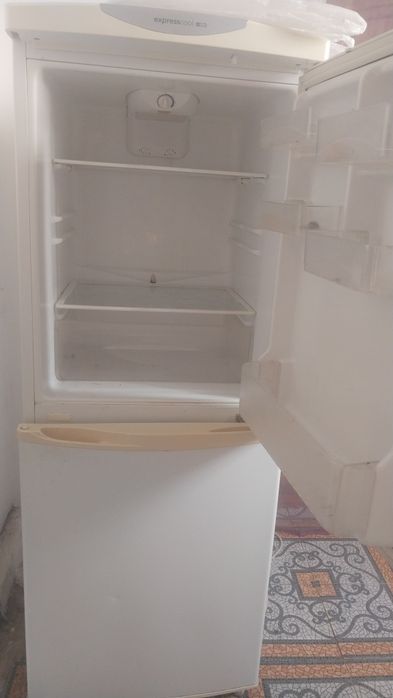 Холодильник  б/у