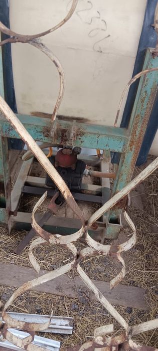 Трактор 2009 жылғы