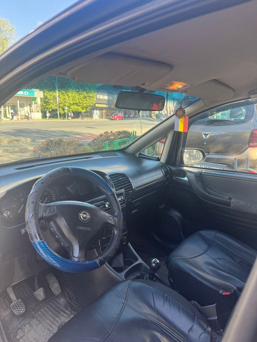 Opel zafira 2001