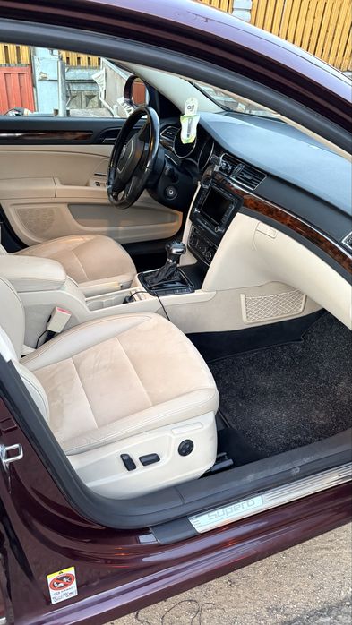Skoda Superb 2l 170 cp 4200 euro