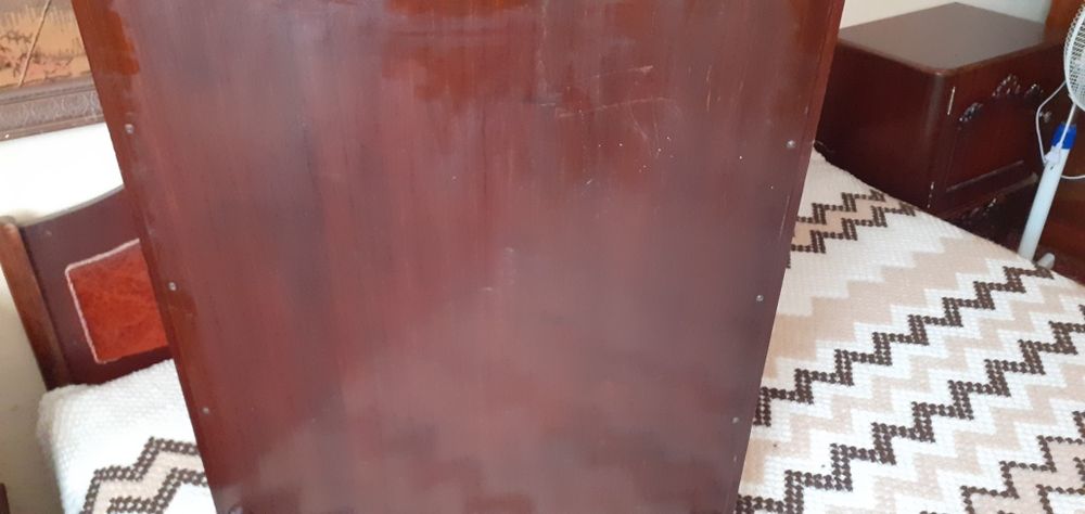 Антикварна дървена рамка с гоблен