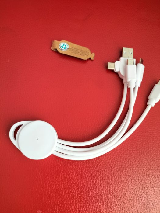 Cablu de incarcare 4 in 1 nou