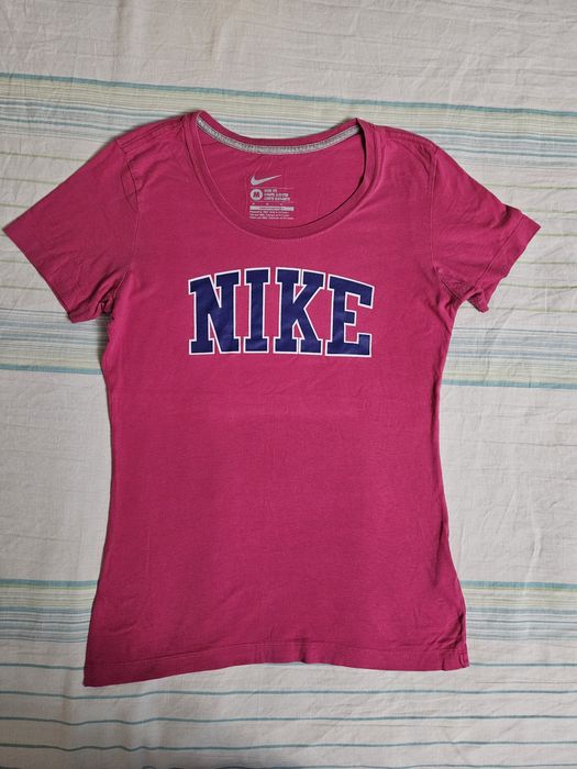 Тениска "Nike" .