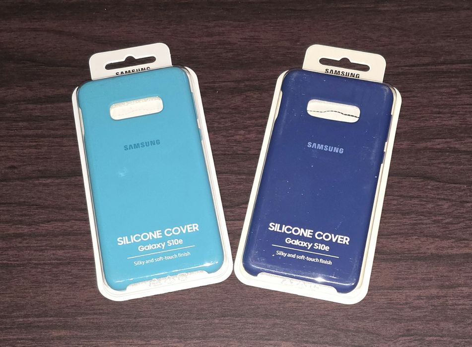 Husa silicon originala Samsung Silicone Cover Galaxy  S10e G970
