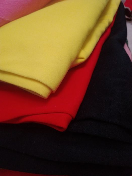 Продам ткани, материал 1*3м и 1.5*2м в основном