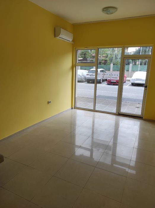Продава се Магазин в Поморие - 32 кв.м за 1469 €/кв.м - Снимка #1