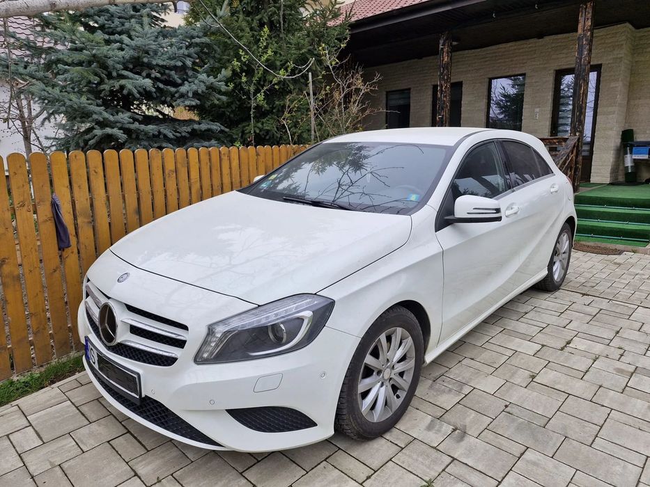 Mercedes-Benz A 200 Mercedes-Benz A200 | 1.6 Benzină | Manuală | Stare Impecabilă