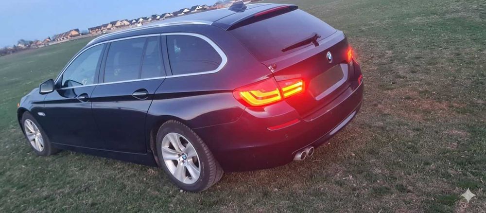 Vand sau Schimb Bmw seria 5 f11  Automat 520d