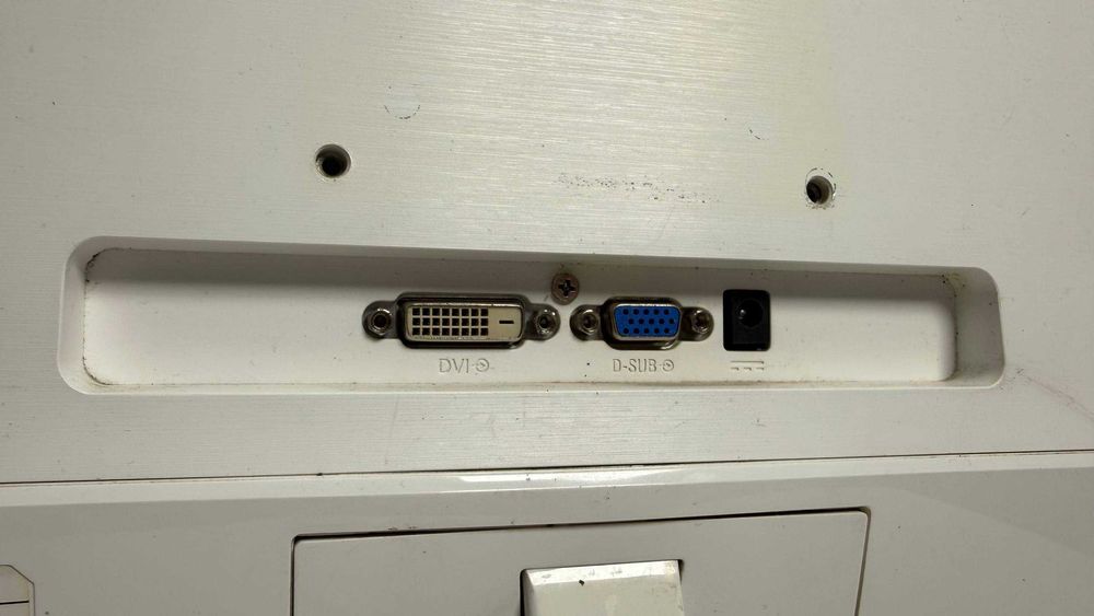 Philips 274E5QSW/93 — это 27-дюймовый