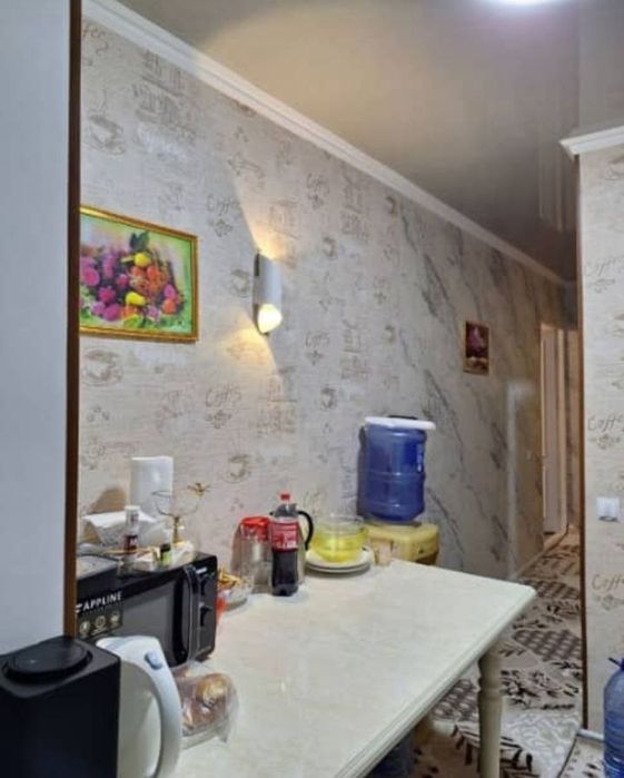 Срочно продаётся 2х комнатная квартира в 3 микрорайоне на 3 этаже