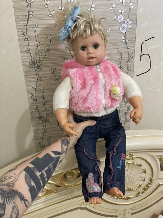 Куклы продам коллекционные