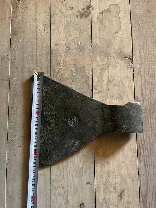 Топор  новый российский