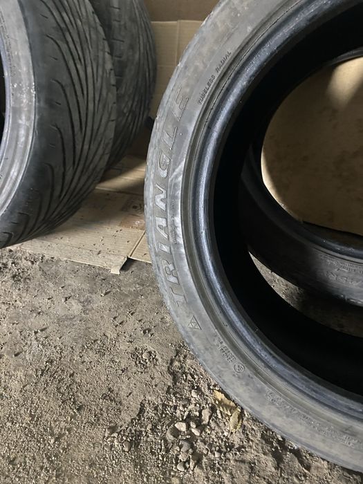 Покрышки р17 4 штуки