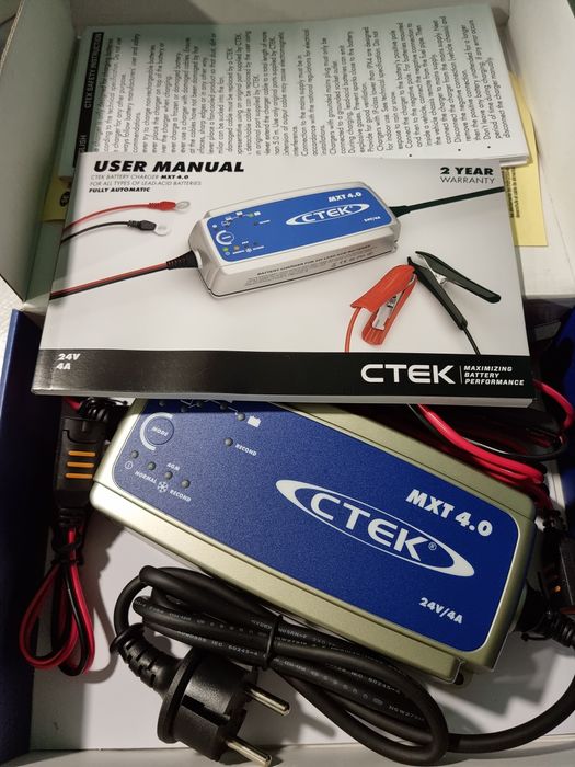 Зарядно устройство за акумулатор СТЕК МХТ 4.0