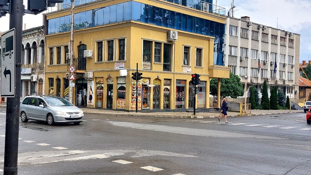 Отдава се магазин под наем