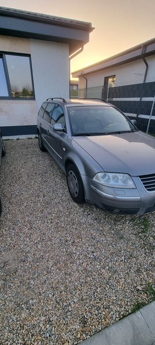 Vând passat b5.5 4x4 1.9 AVF 131 CP