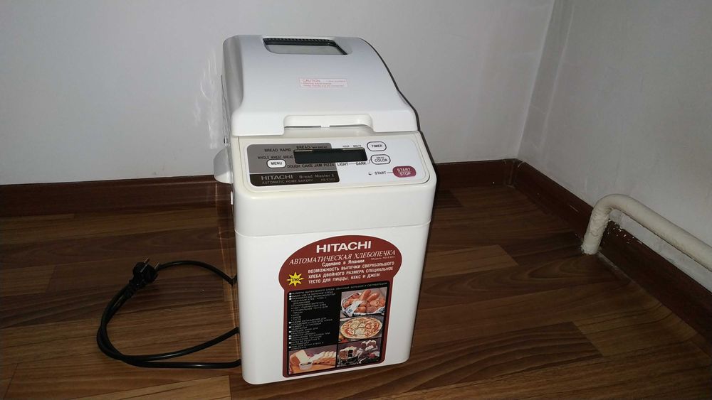 Хлебопечка HITACHI HB-E303