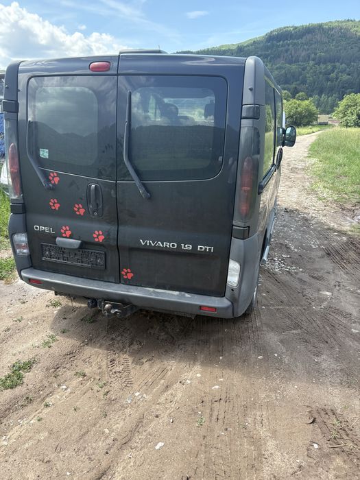 Opel Vivaro 1.9cdti за части