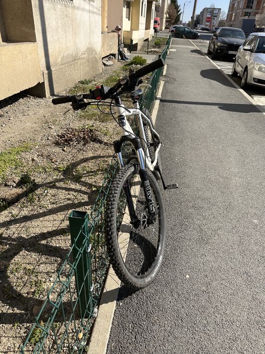 Echipaj pt drumetiii pret 300 lei