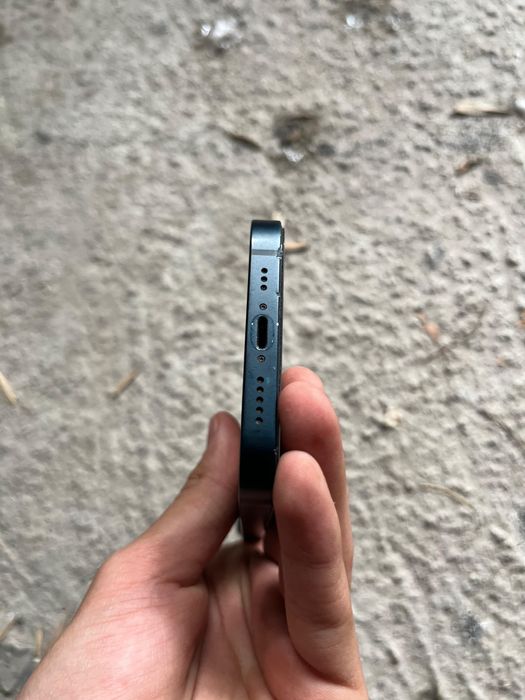 iPhone 13  256gb