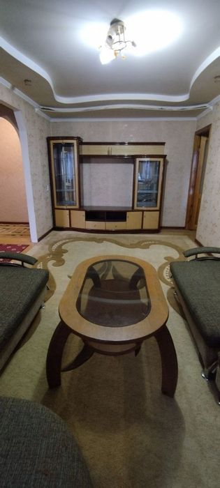 2 xonali uy hamma jixozlari bilan ijaraga beriladi. Festival binosi or