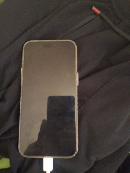 iPhone 15 pro max 8/256