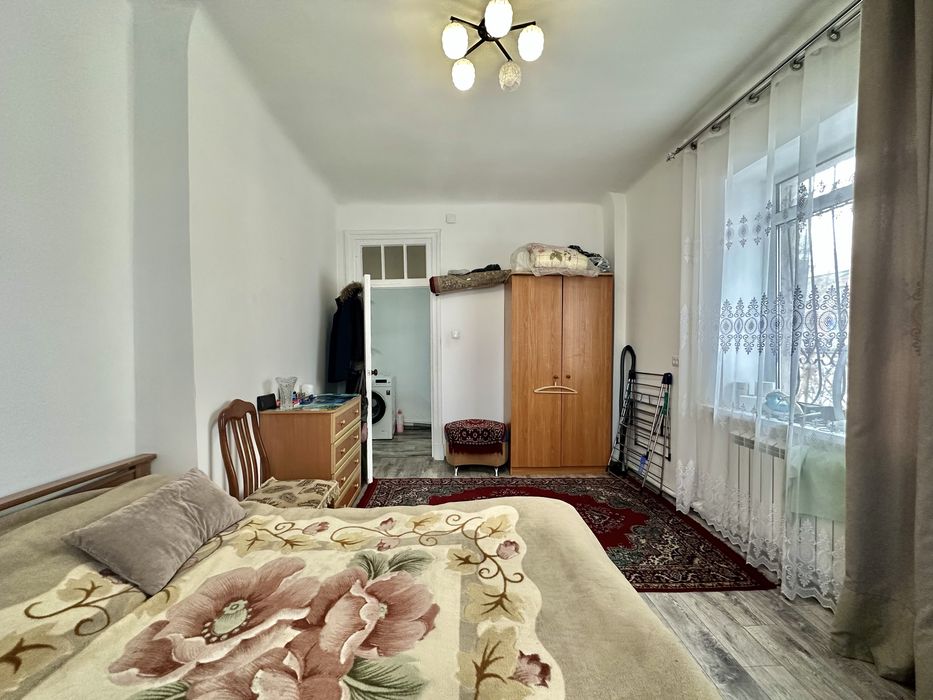 Продаётся  дом в центре города!