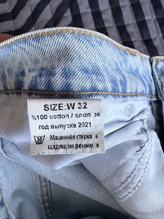 Продам джинсы практиче новые