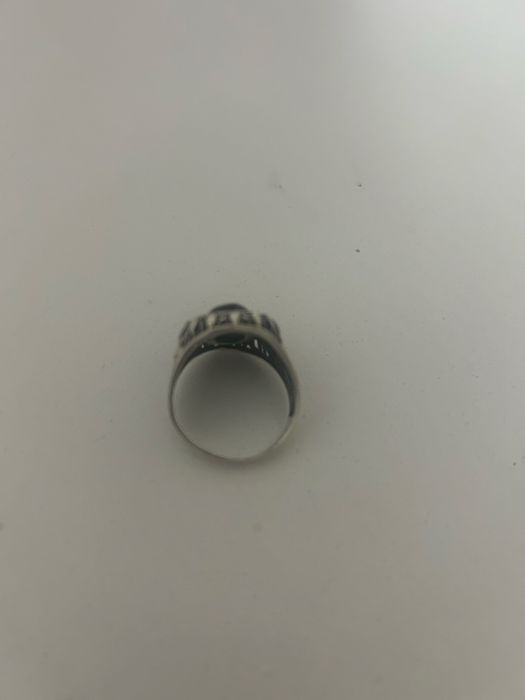 Продам серебро кольцо