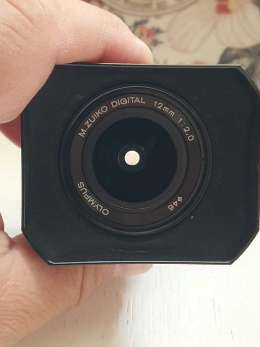 vand obiectiv olympus 12 mm fix