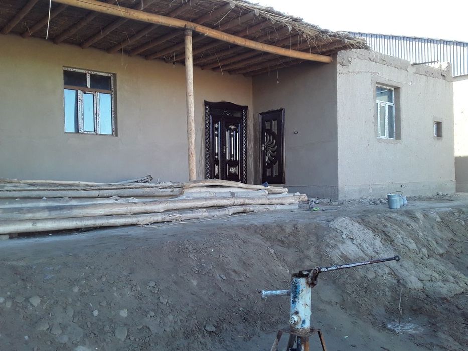 Ellikqal'a tumani Amirod OFY  800m2 hovli joy sotiladi