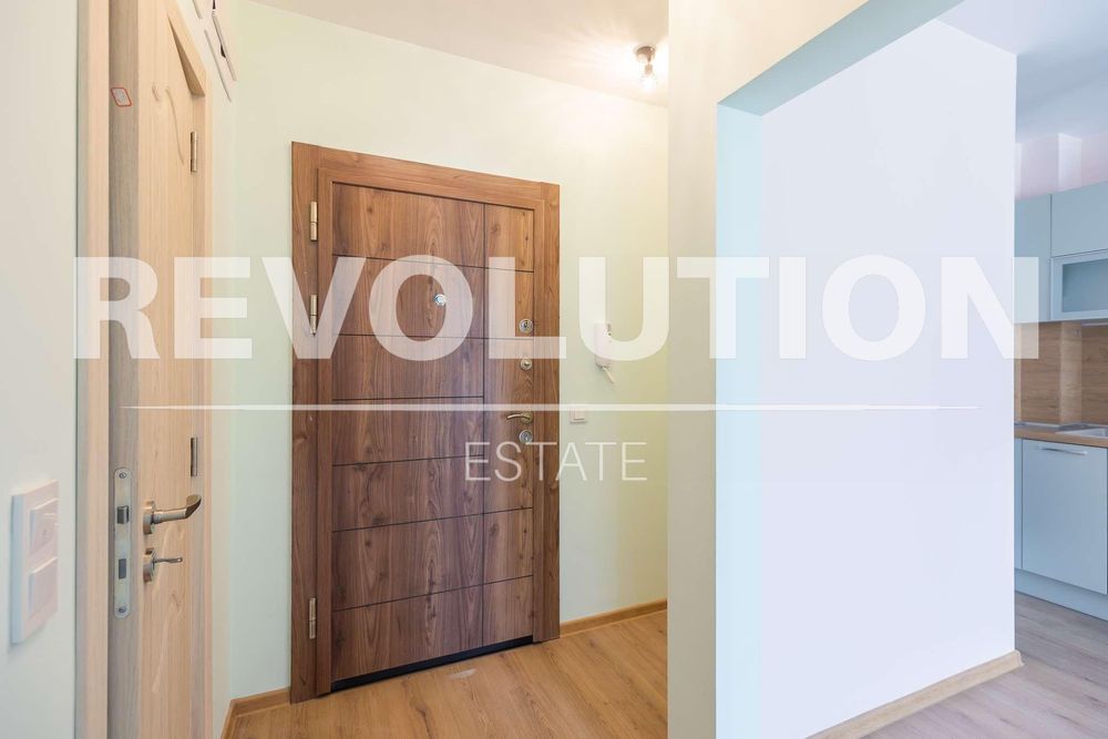 Двустаен апартамент в района на м-т Евксиноград!