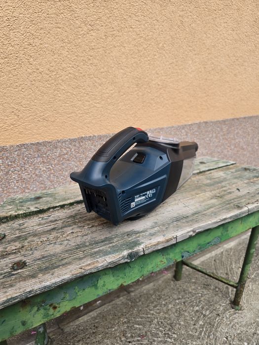 Акумулаторна прахосмукачка Bosch Professional GAS 18V-1 SOLO