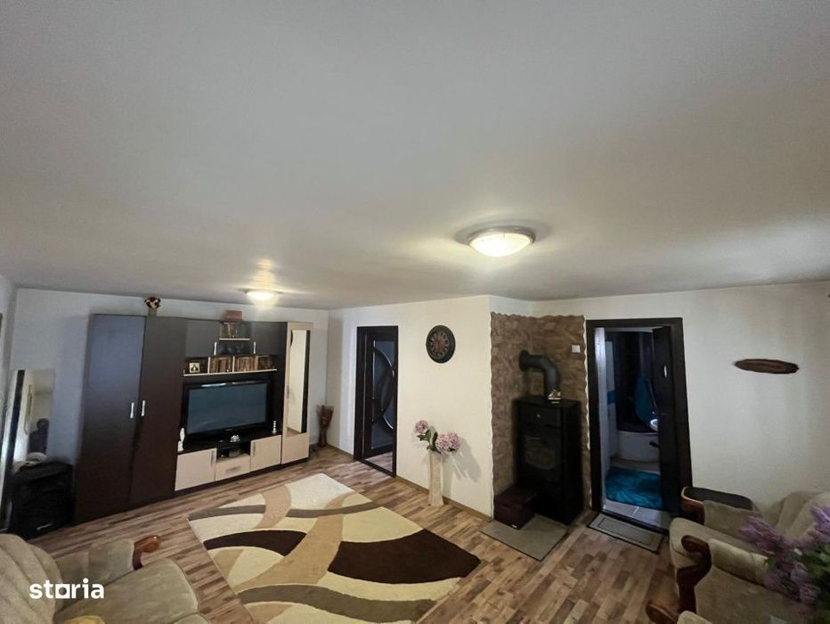 Casa in Malu Mare, teren 2354 mp,curte mare si potential extindere