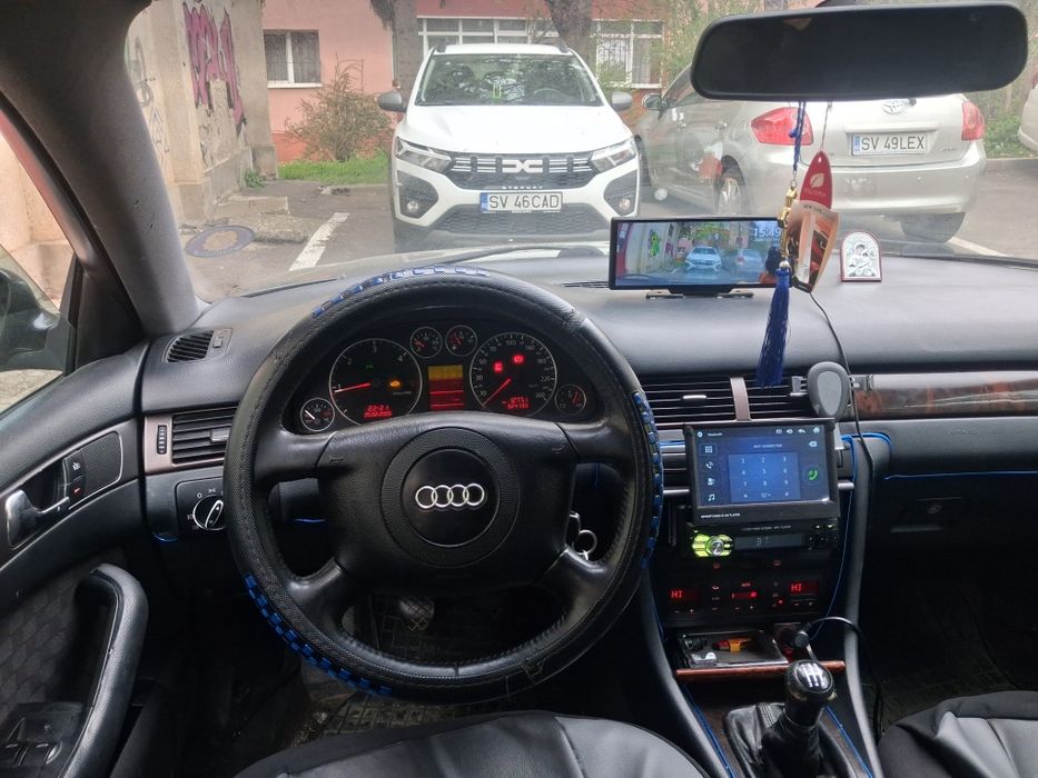 Masina Audi  A6 din 2000