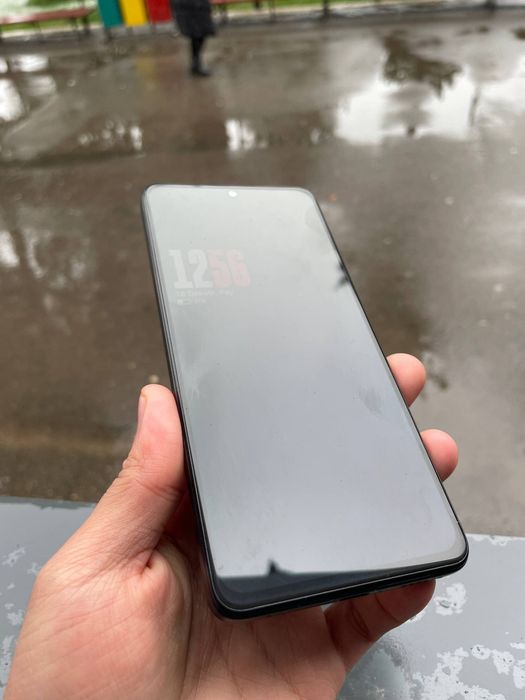 Redmi note 12 pro srochni sotiladi aybi yuq !