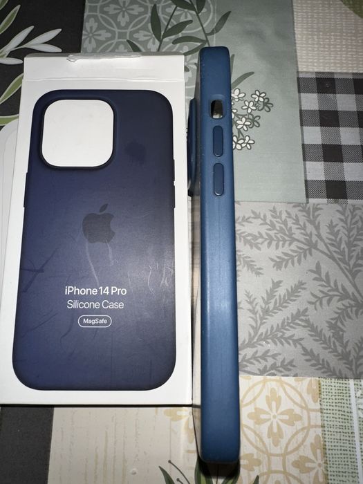 Husa originală silicon MagSafe iPhone 14 Pro