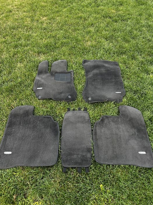 Полик Коврик w221 S classe