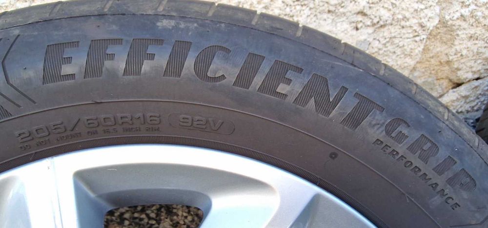 Джанти с Летни гуми VW AUDI 5×112 r16