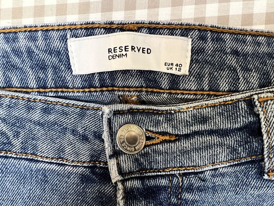 Blugi Straight Reserved