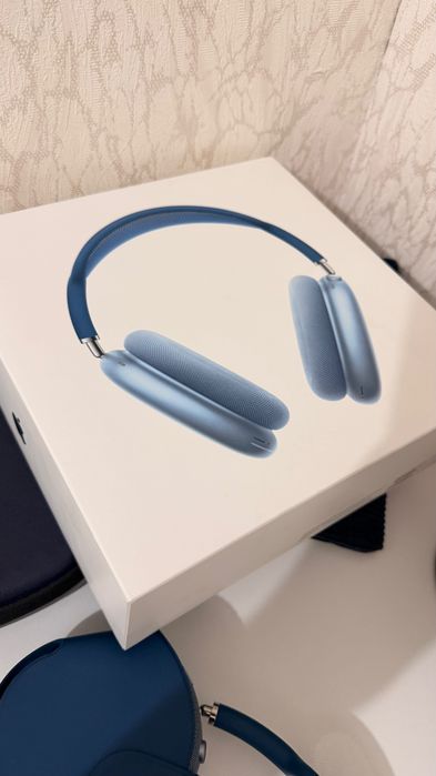 AirPods Max Sky Blue (оригинал) + кейс