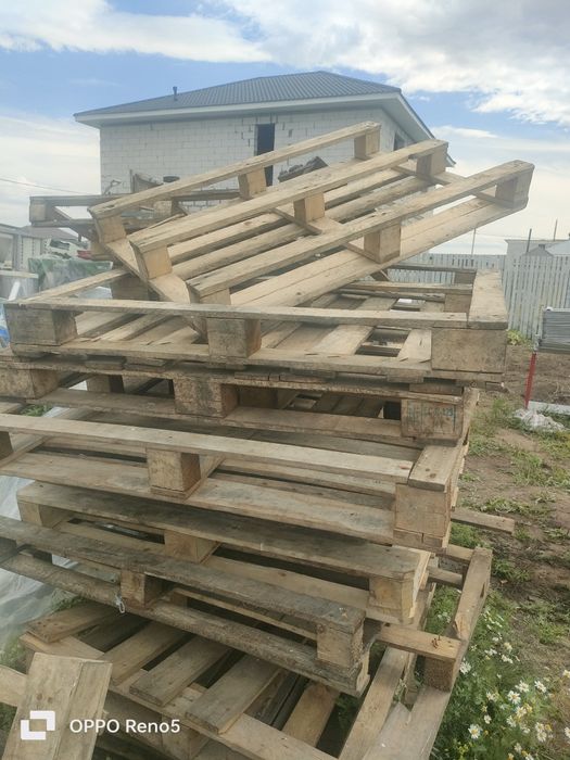 Продам мотор для вытяжки,поддоны,