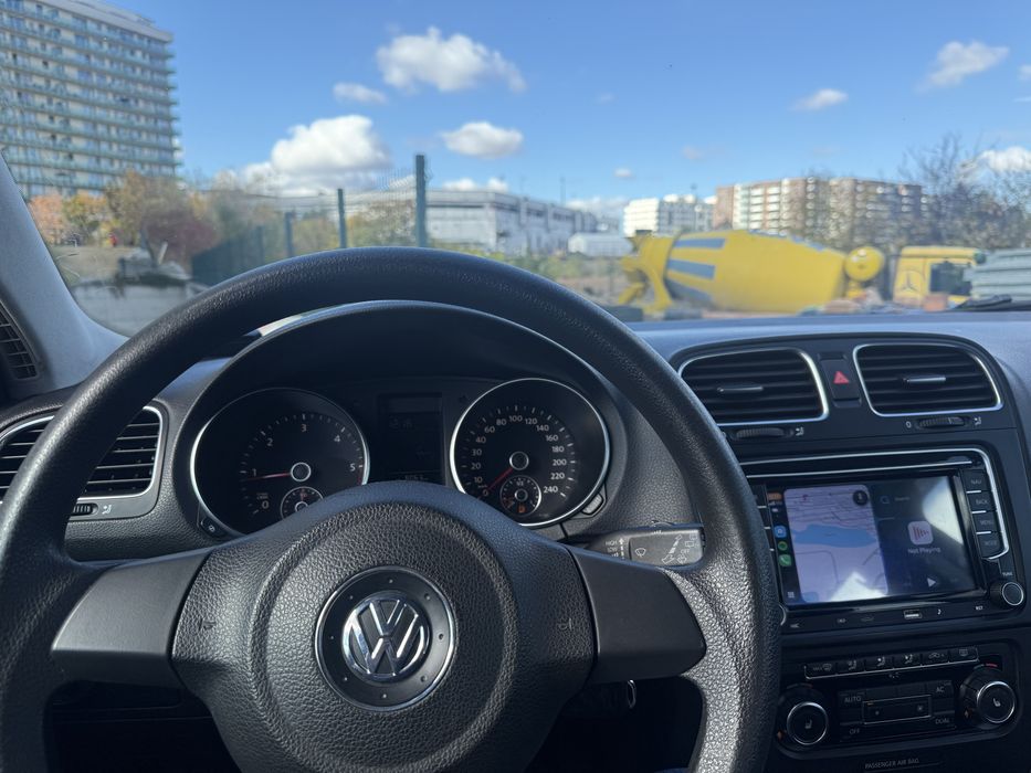 VOLKSWAGEN Golf 2010 — imagine 9