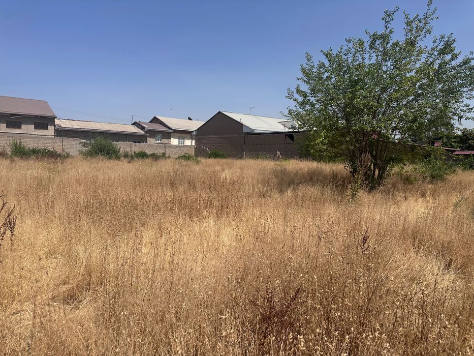 Quruq yer sotiladi 25 sotix