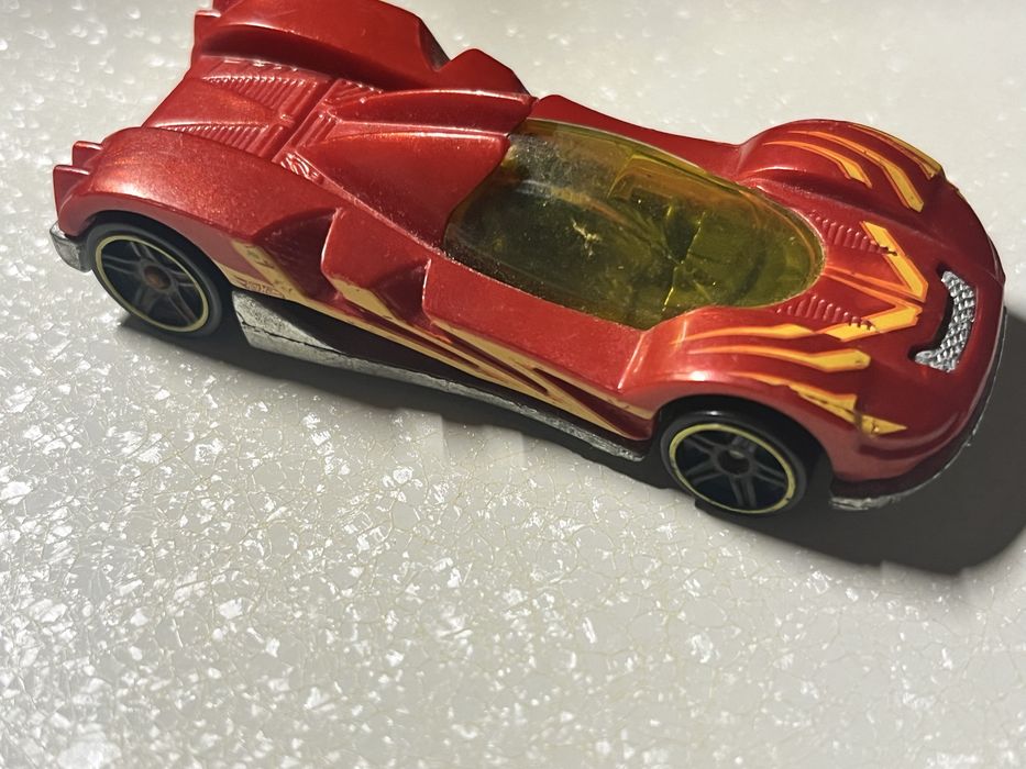 3 jucarii Hotwheels