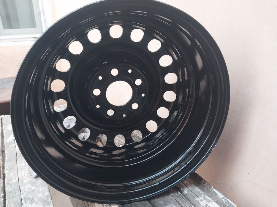 Диск штомпованны г 15