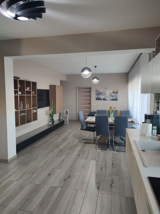 Casă modernă 128 mp + terasă 20 mp + apartament separat | Ghiroda