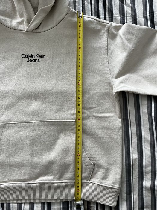 Calvin Klein sweatshirt 12-14