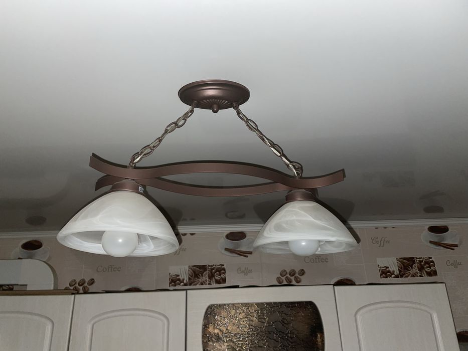 Люстра красивый дизайн.